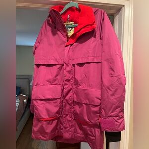 Chloe Kim Burton snowboard jacket worn 2x w/waist skirt, zip pockets